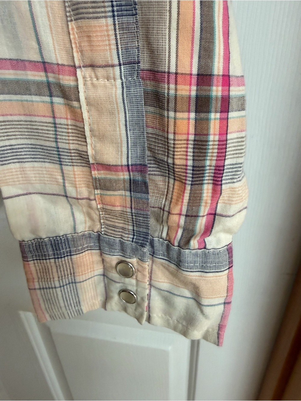 Wrangler Cream Plaid Button-Down Shirt with Pink and Gray Stripes - Picture 4 of 6